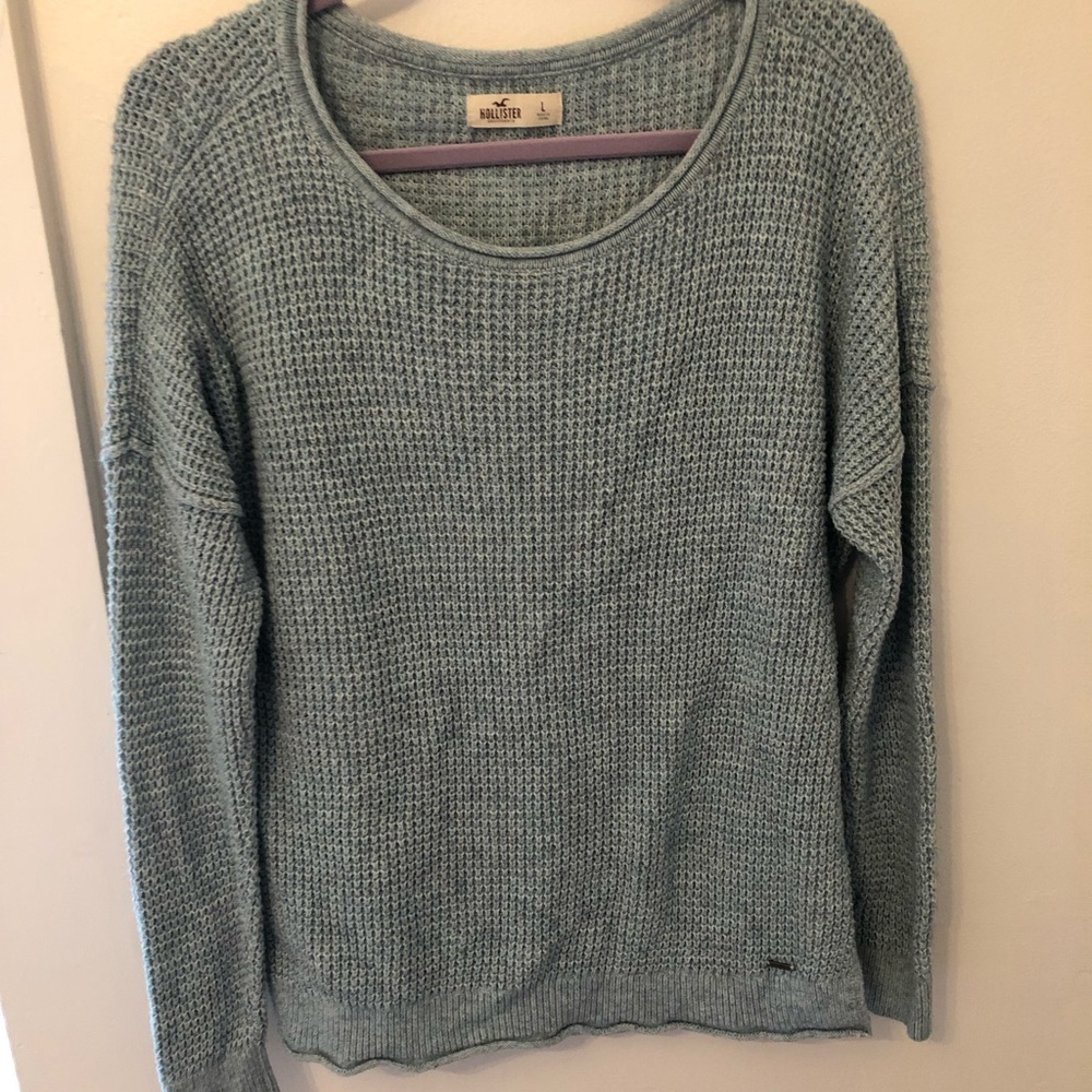 Hollister crew neck knit sweater